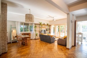 VENDE CASA -LIBERTA al RIO- INMEJORABLE UBICACION!