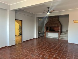 Alquiler casa 4 amb Carapachay pileta quincho