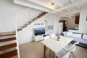 Venta ph 2 ambientes sin expensas Martinez