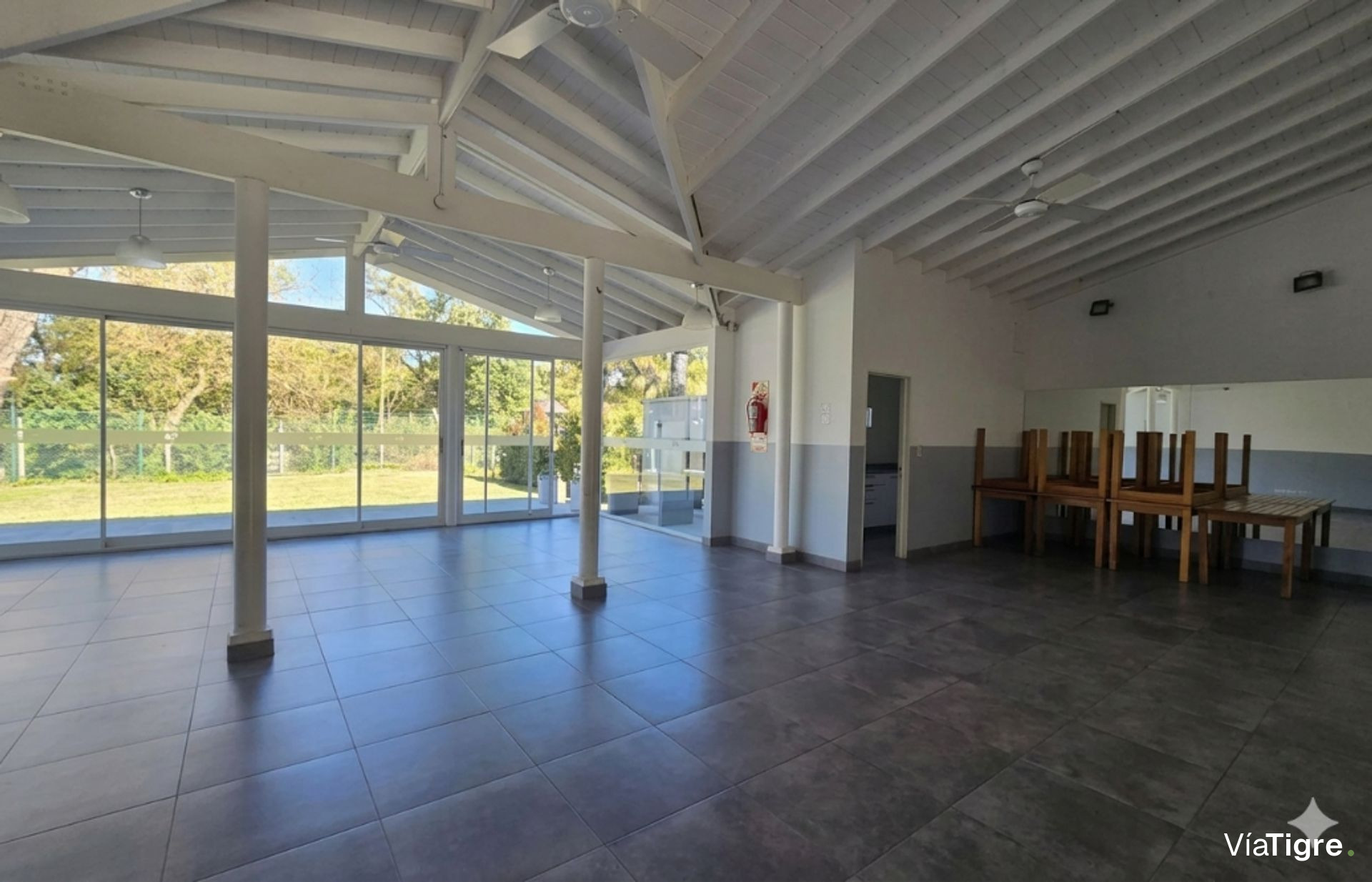 Venta Depto 3 ambientes en Tigre c Jardin/pileta.