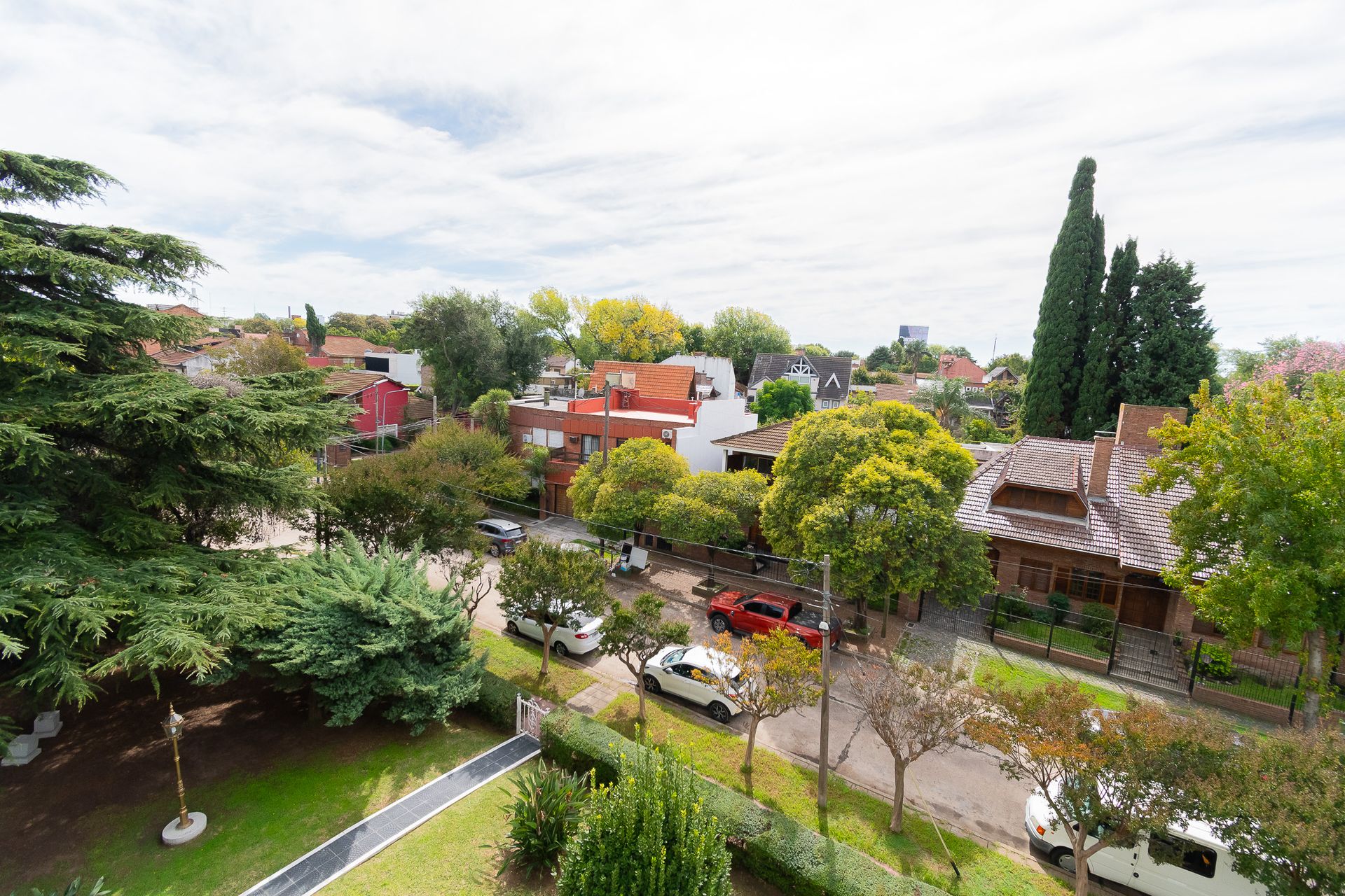 Depto 3amb C/Cochera en VENTA B.Parque,V. Martelli