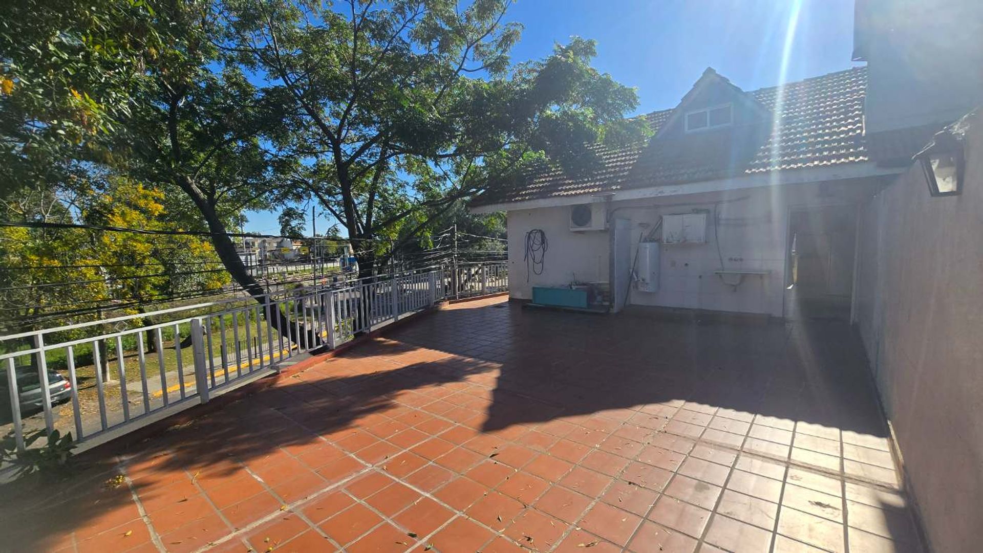 Venta PH 3 amb con balcon y terraza propia Munro
