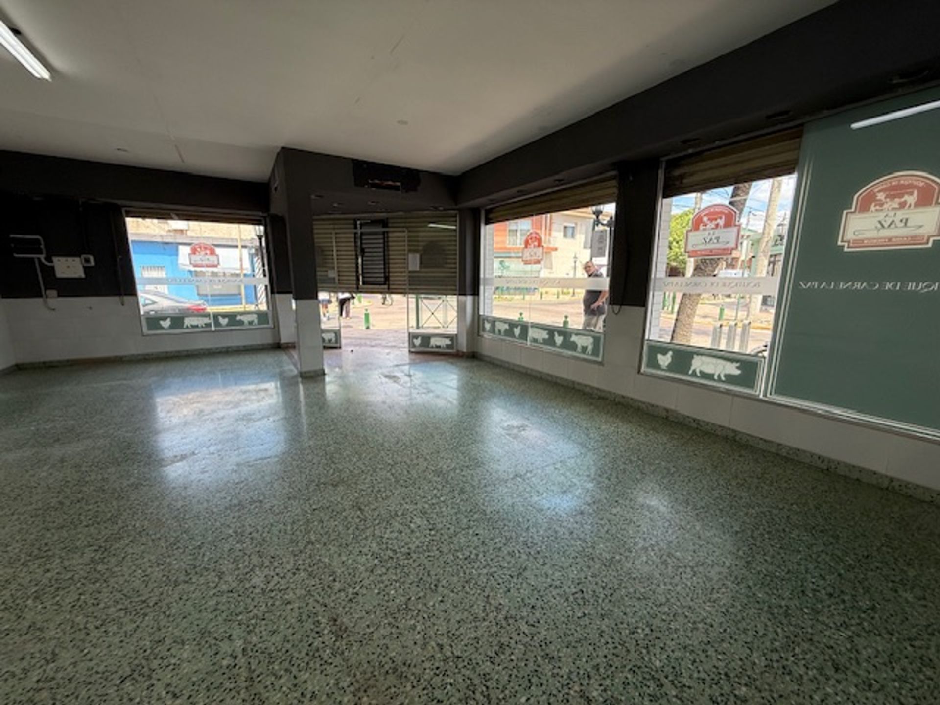 Alquiler Local Comercial En Don Torcuato