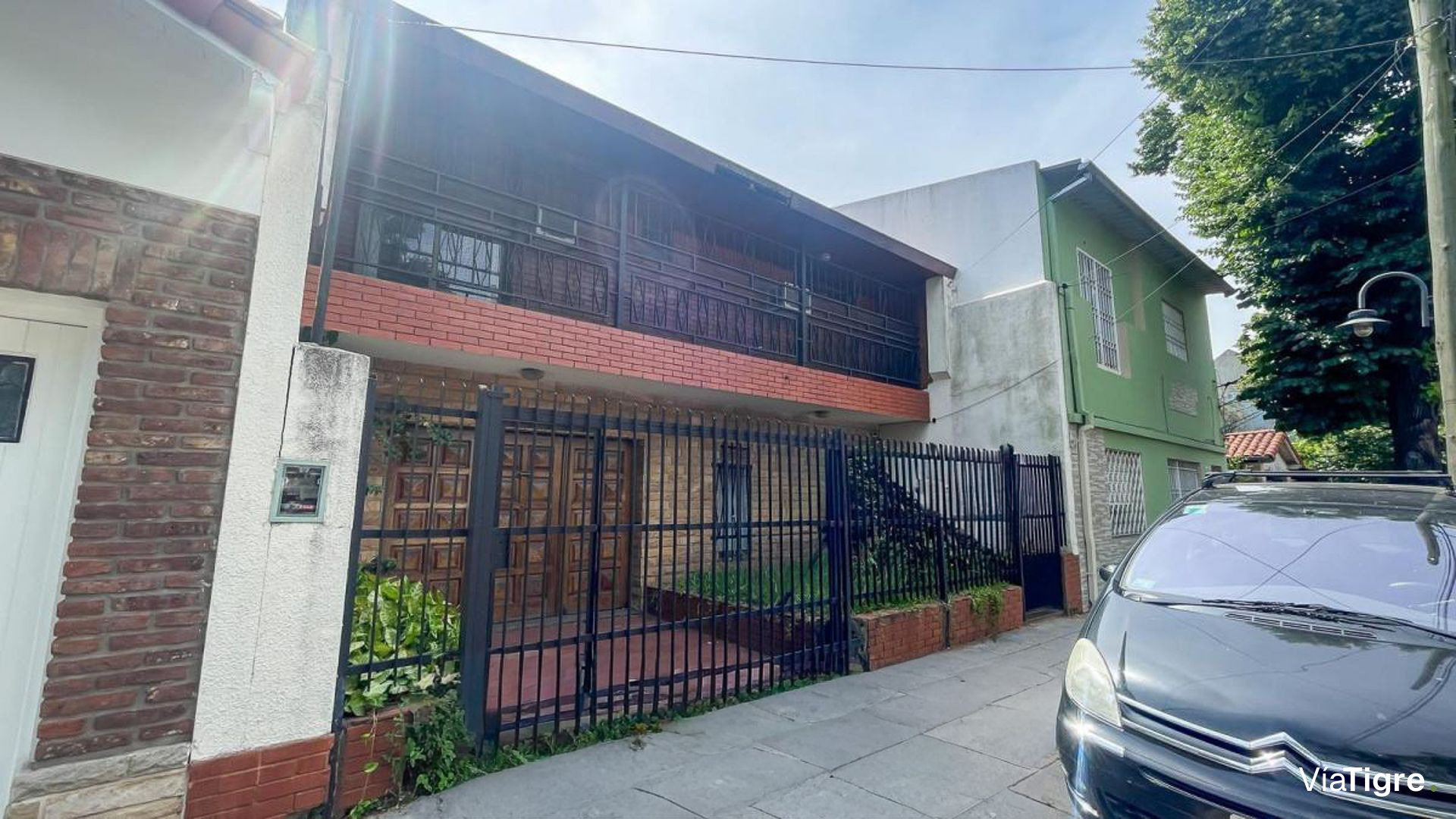 Venta Casa 4amb con Jardin-Quincho en Carapachay