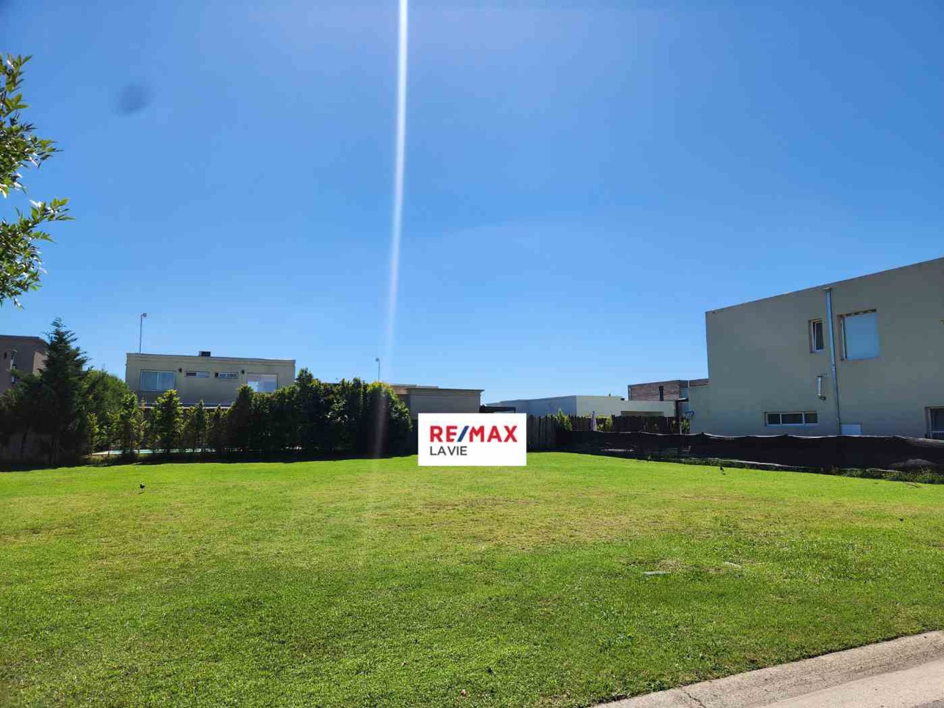 Venta Lote Central C/ Amarra En Vila Marina 1