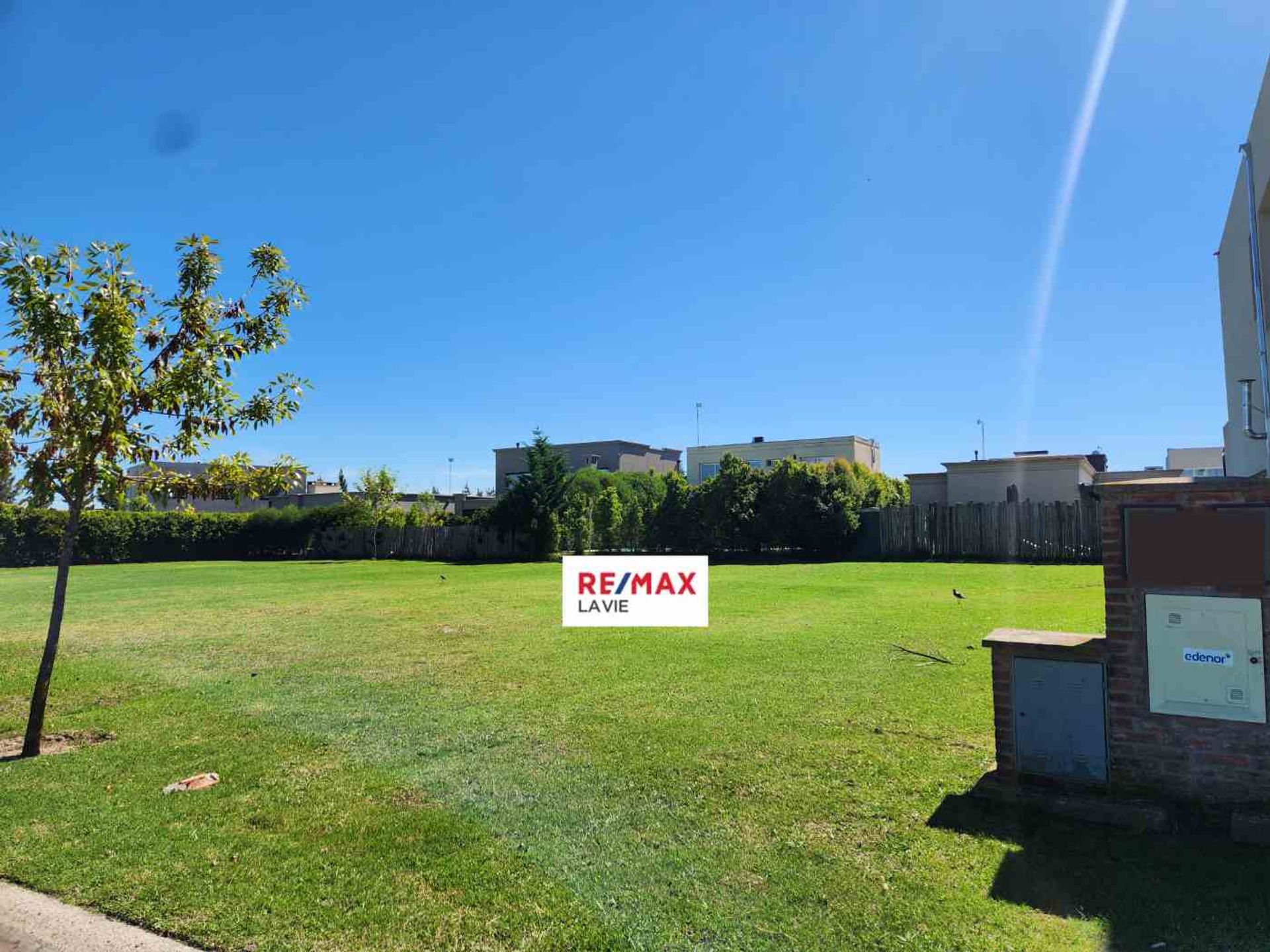 Venta Lote Central C/ Amarra En Vila Marina 1