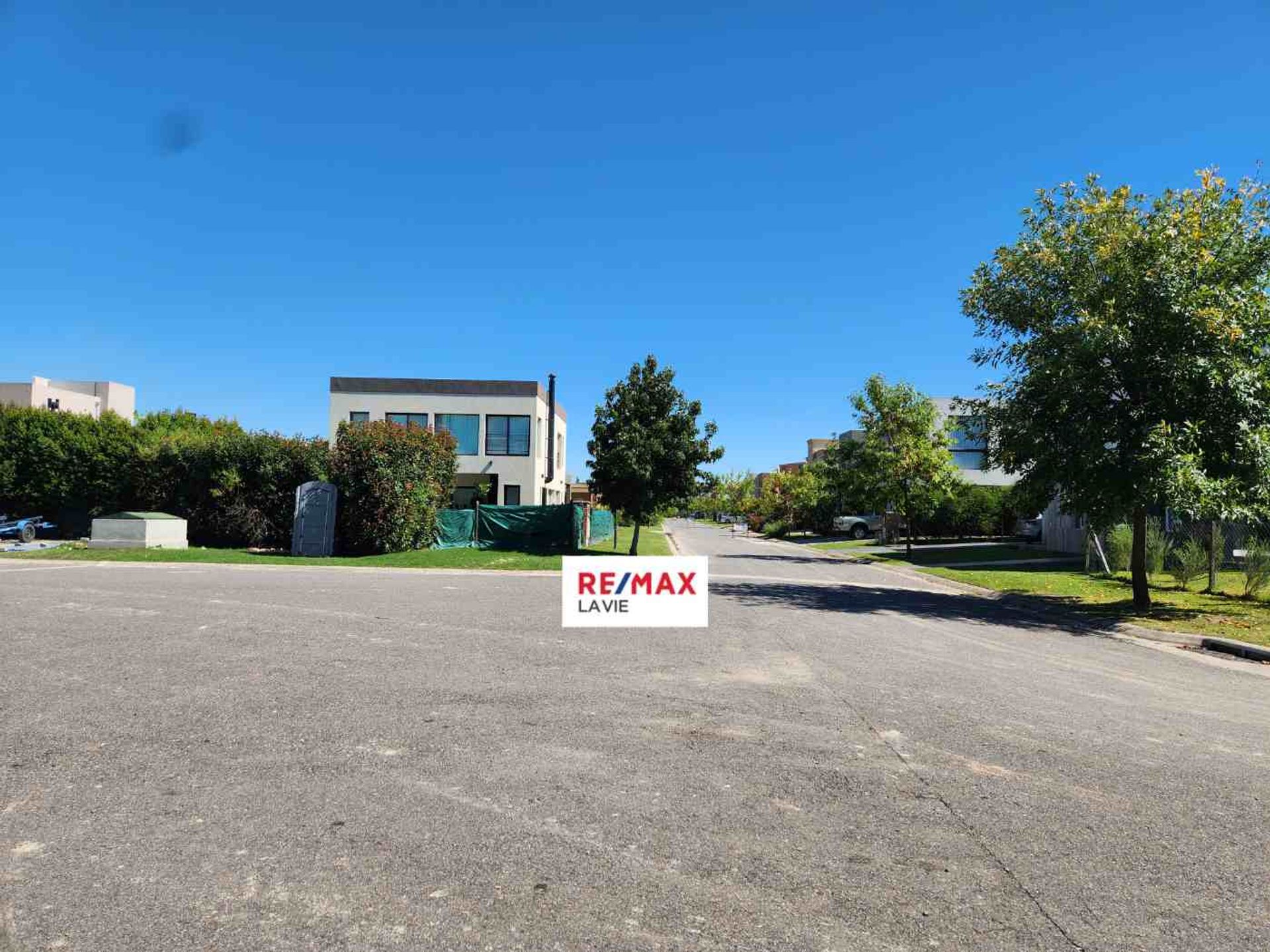 Venta Lote Central C/ Amarra En Vila Marina 1