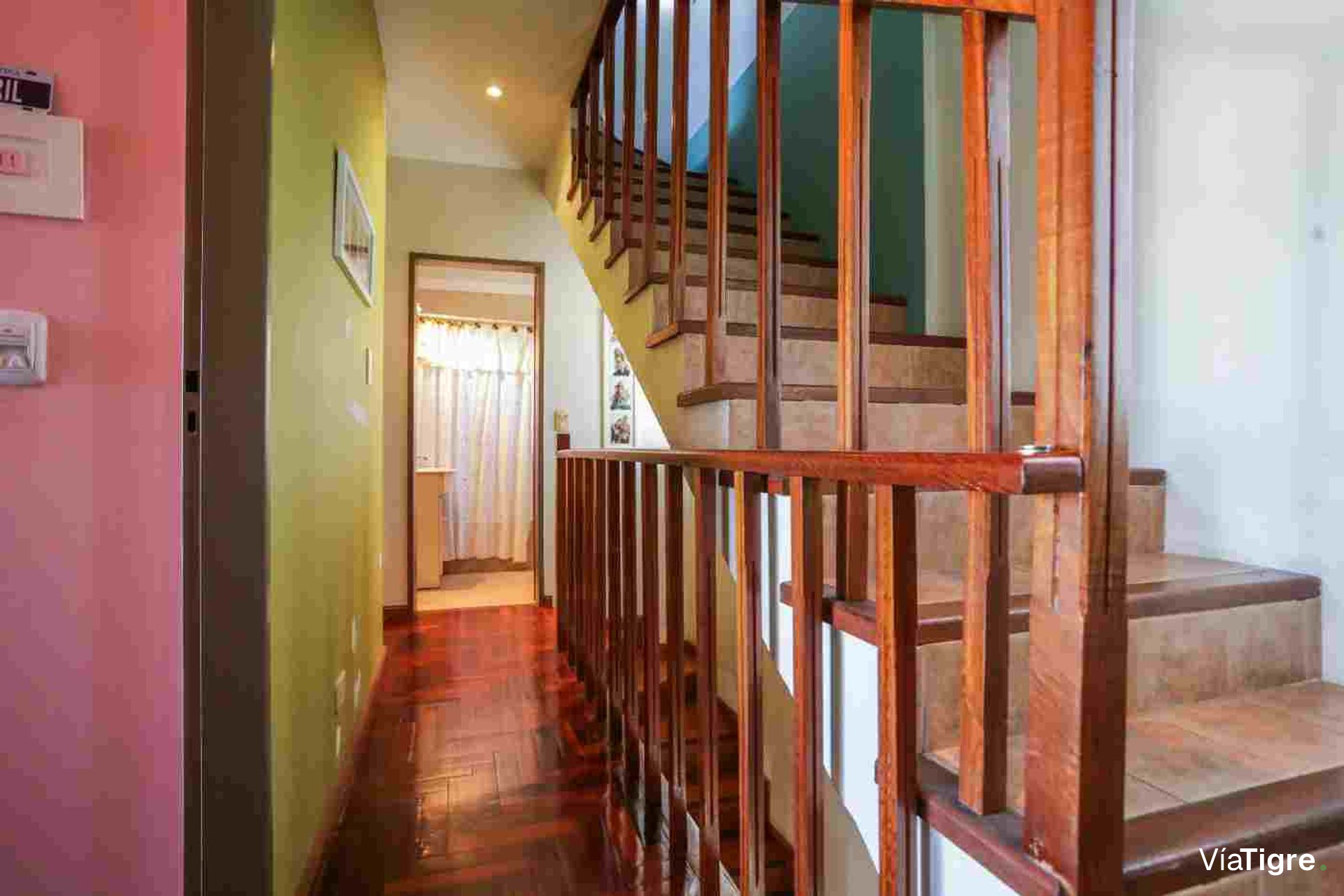 Triplex Olivos 4 ambientes cochera acepta Permuta