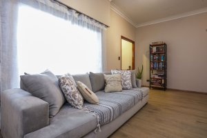 Venta Casa 4 Ambientes C/ Jardin Y Coch Carapachay