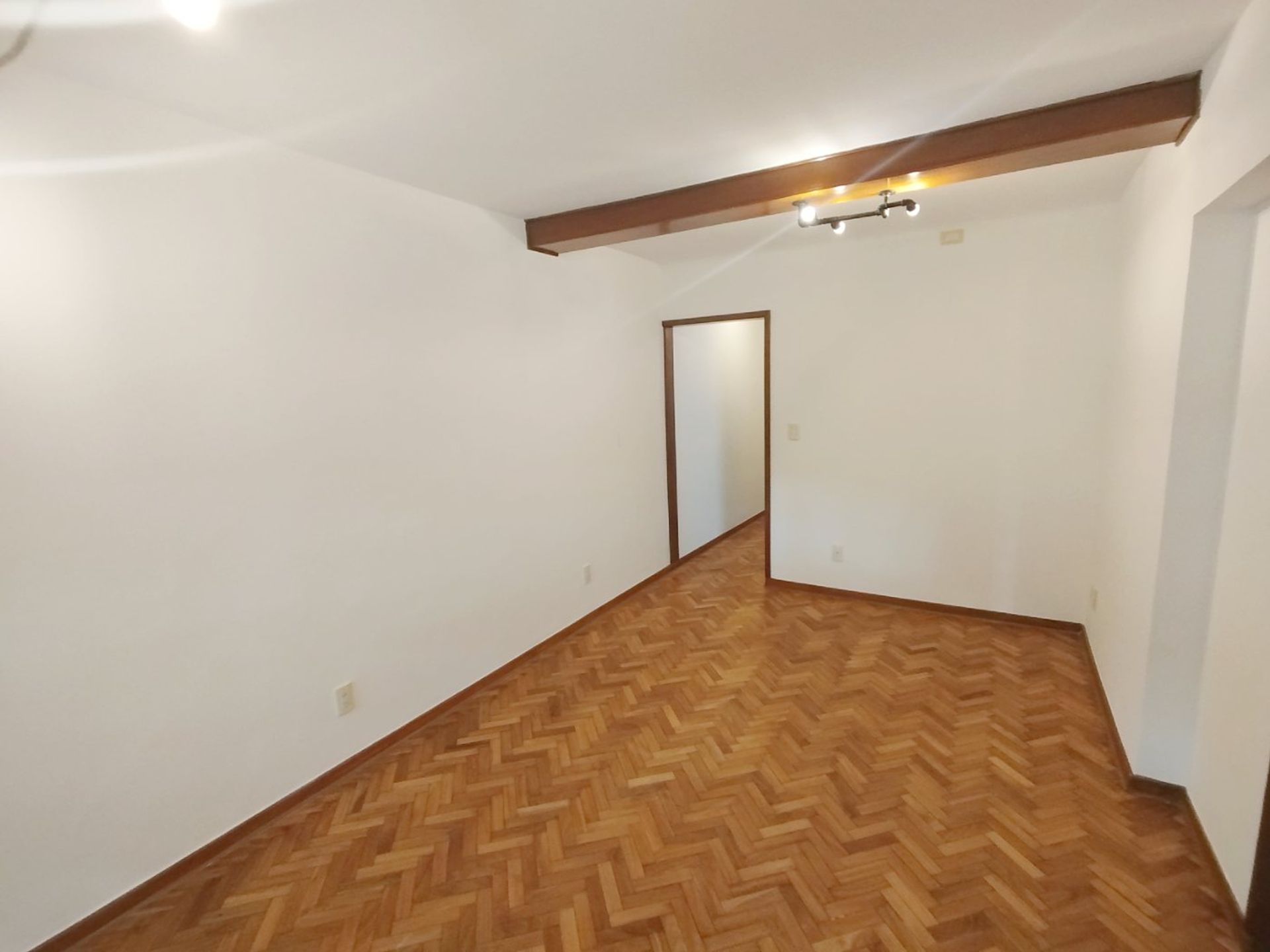 Venta Oficina La Lucila 3 Amb Excelente Ubicacion