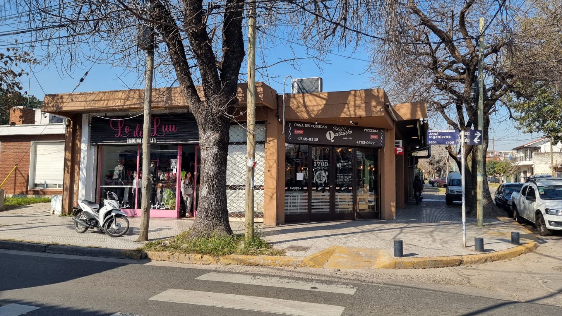Dos Locales en Venta, uno gastronomico en Beccar