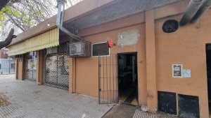 Two Commercial Spaces for Sale, One Restaurant in Beccar