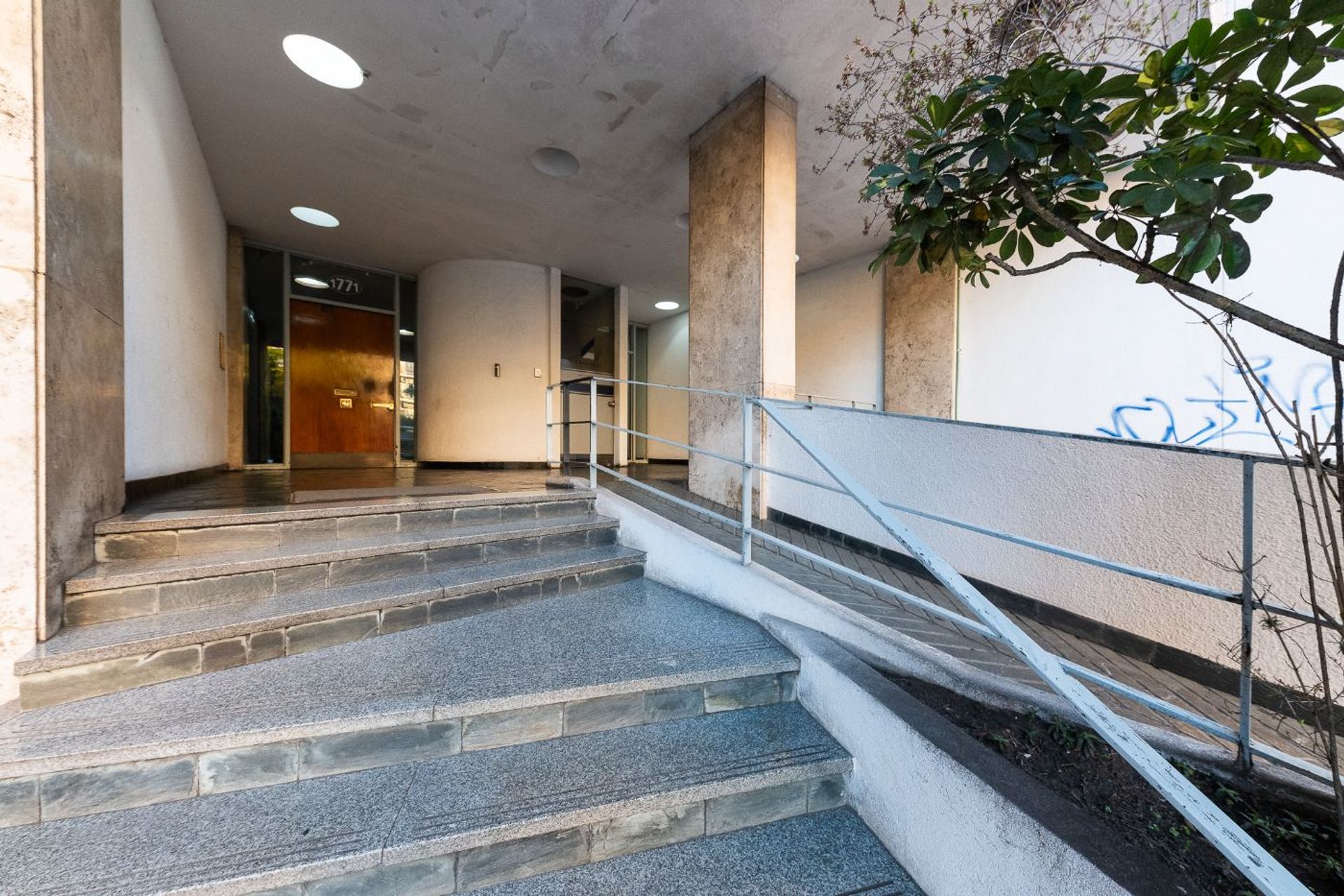 Venta Departamento 3 Ambientes En Martinez