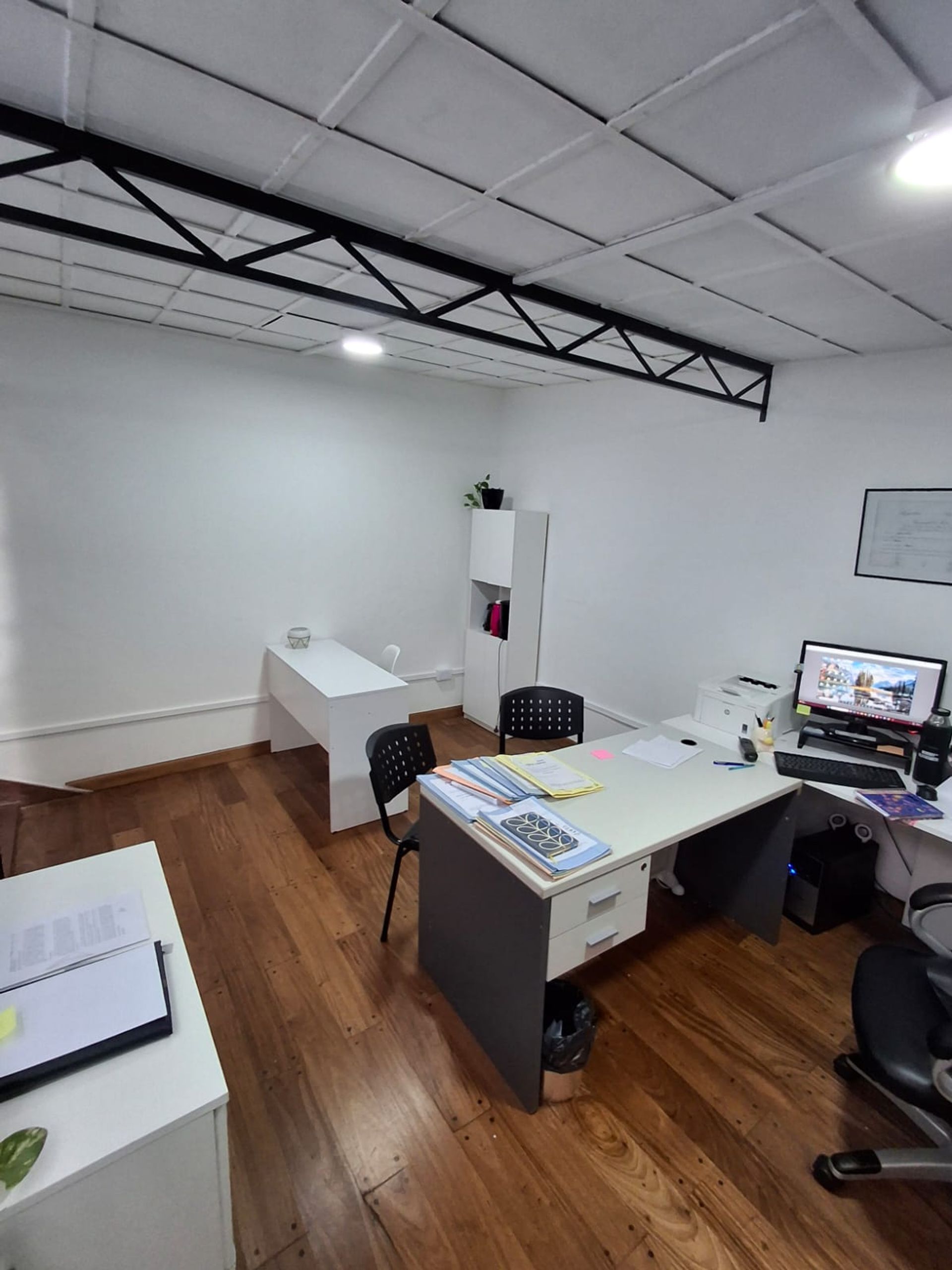 Oficina en venta 3 ambientes en San Isidro Centro