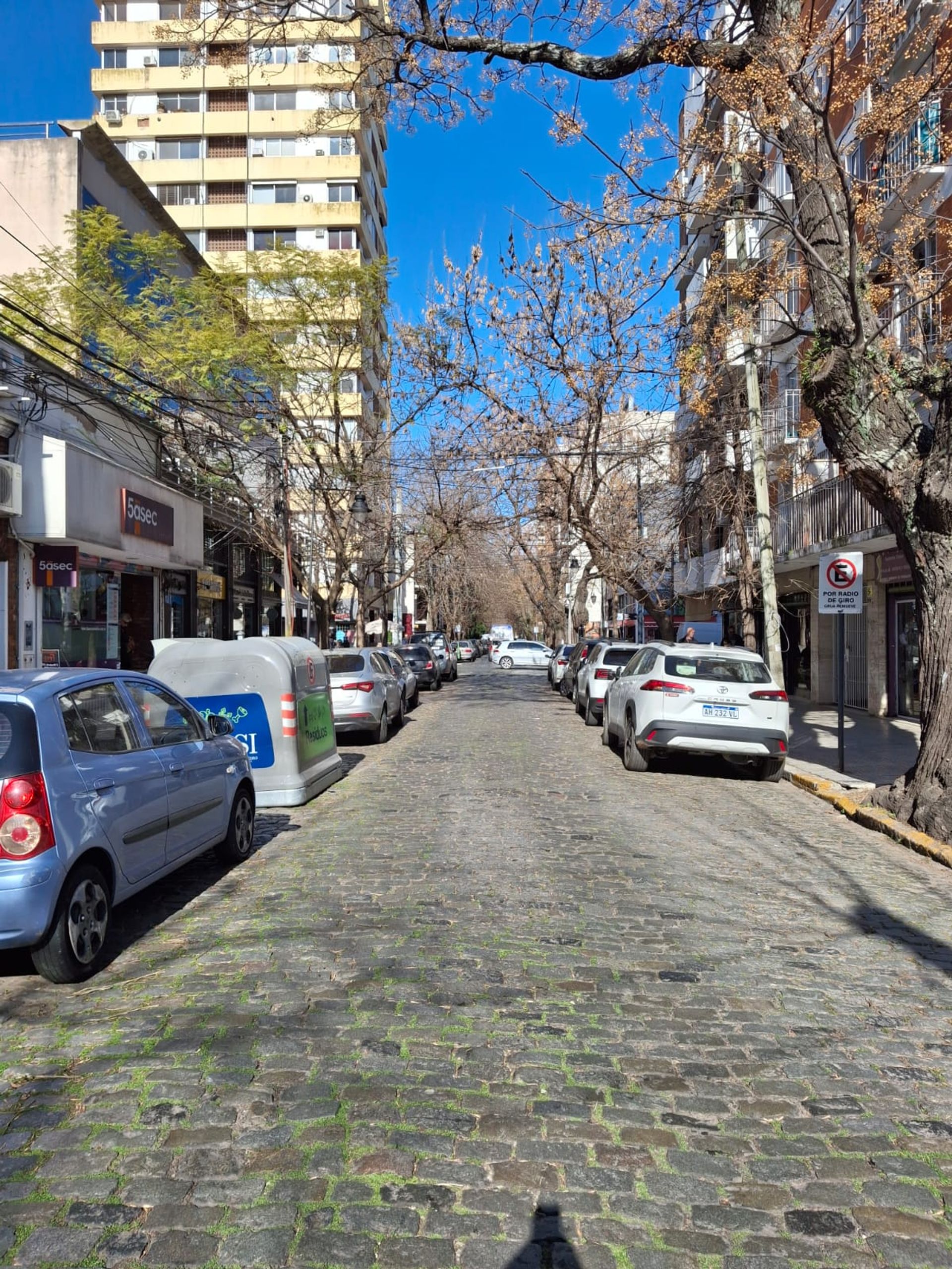 Oficina en venta 3 ambientes en San Isidro Centro