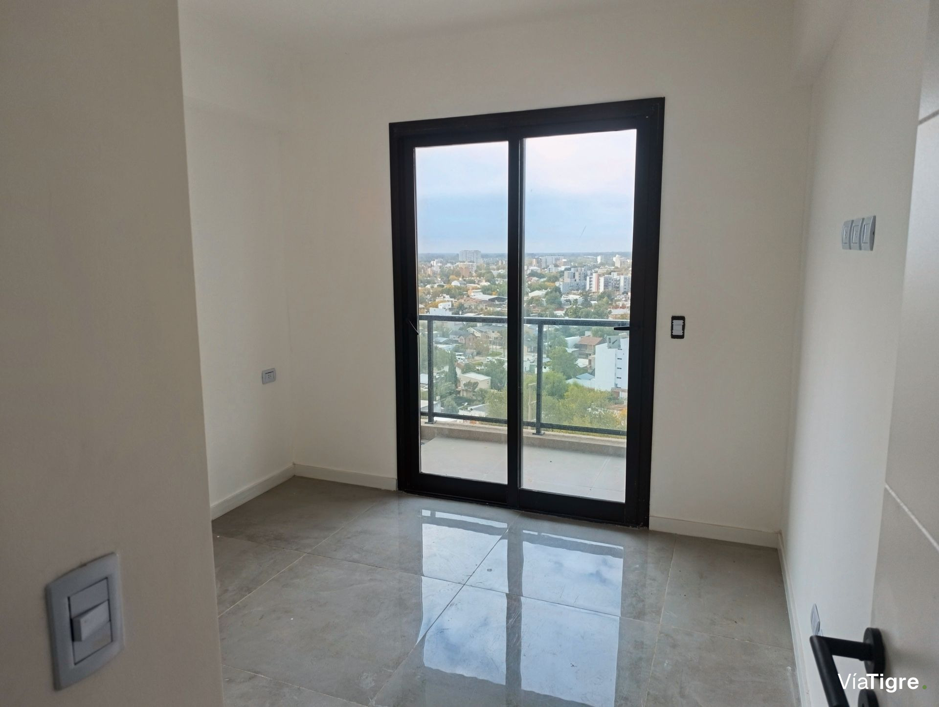 Depto 3 Amb en Venta en Brickell Boulevard PISO 13