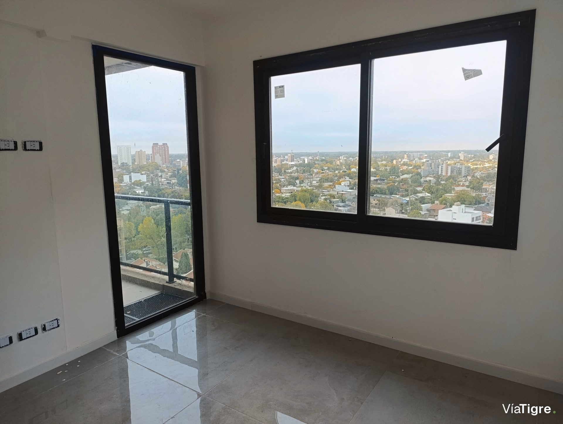 Depto 3 Amb en Venta en Brickell Boulevard PISO 13