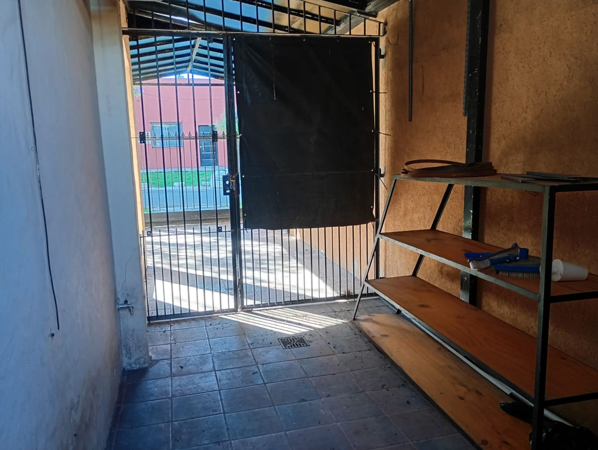Alquiler casa en Gral. Pacheco con jardín y pileta