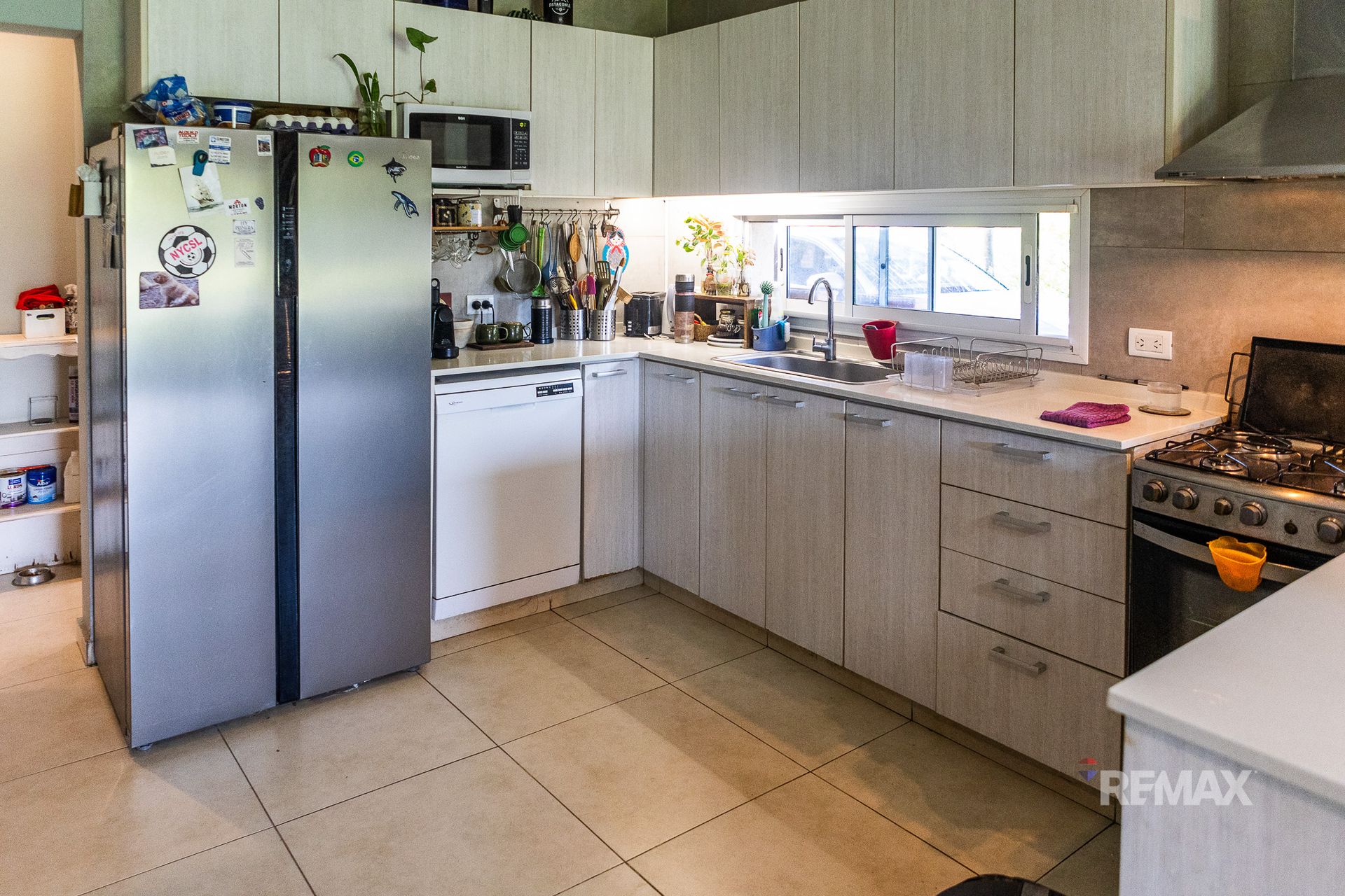 Venta Casa San Gabriel - 5 Ambientes - 3 Dorm.