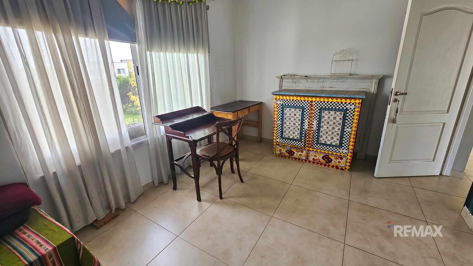 Venta Casa San Gabriel - 5 Ambientes - 3 Dorm.