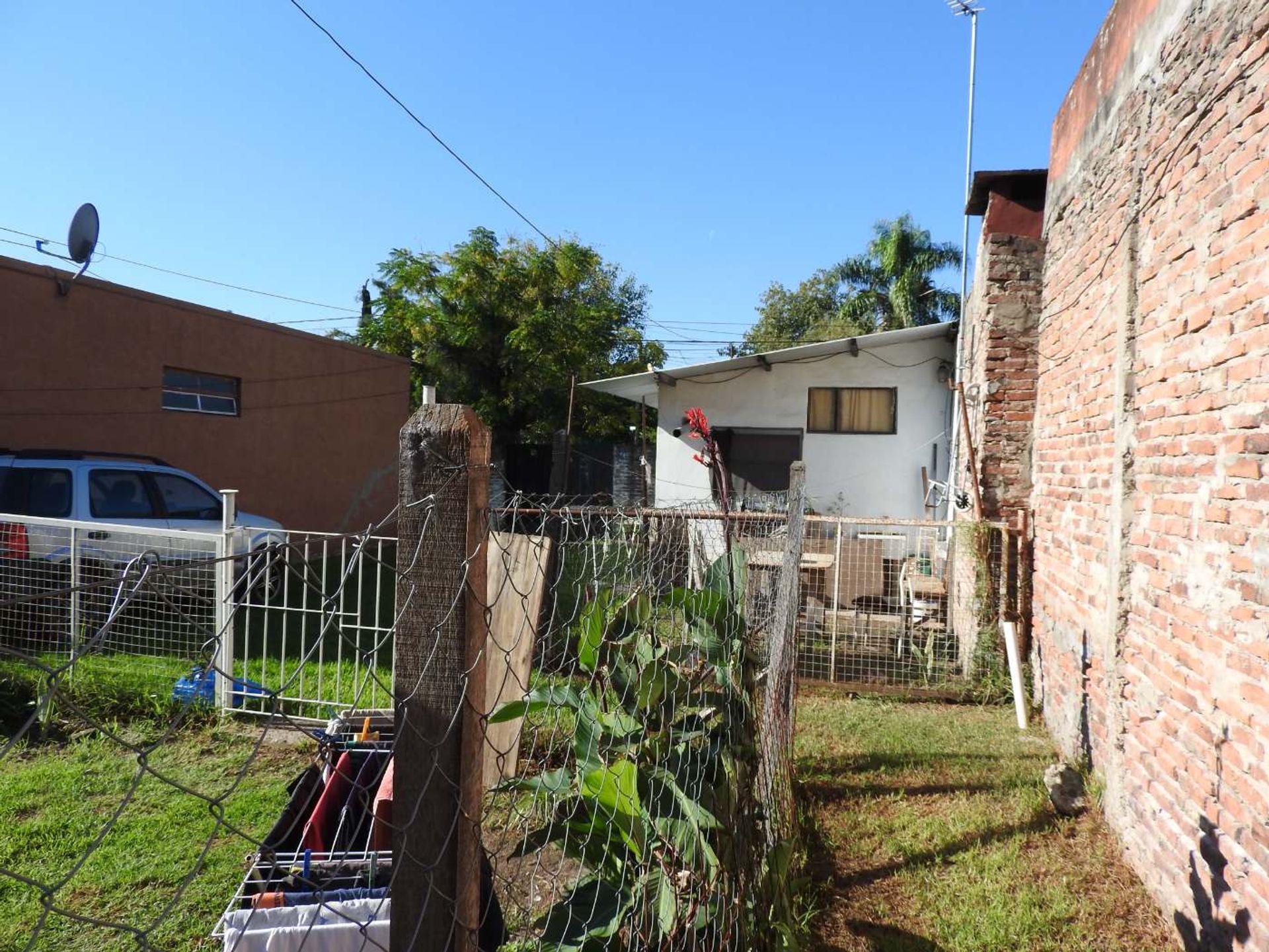Venta 4 Casas Benavidez Multifamiliar Doble Lote