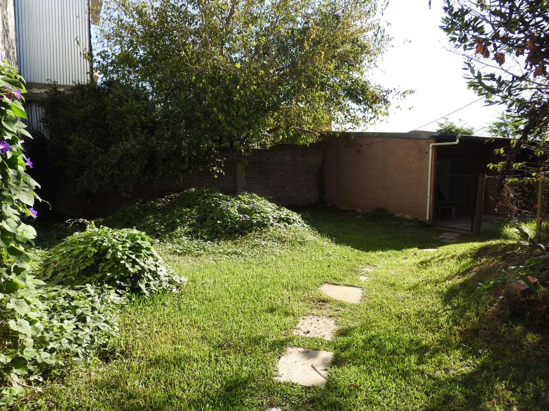Venta 4 Casas Benavidez Multifamiliar Doble Lote
