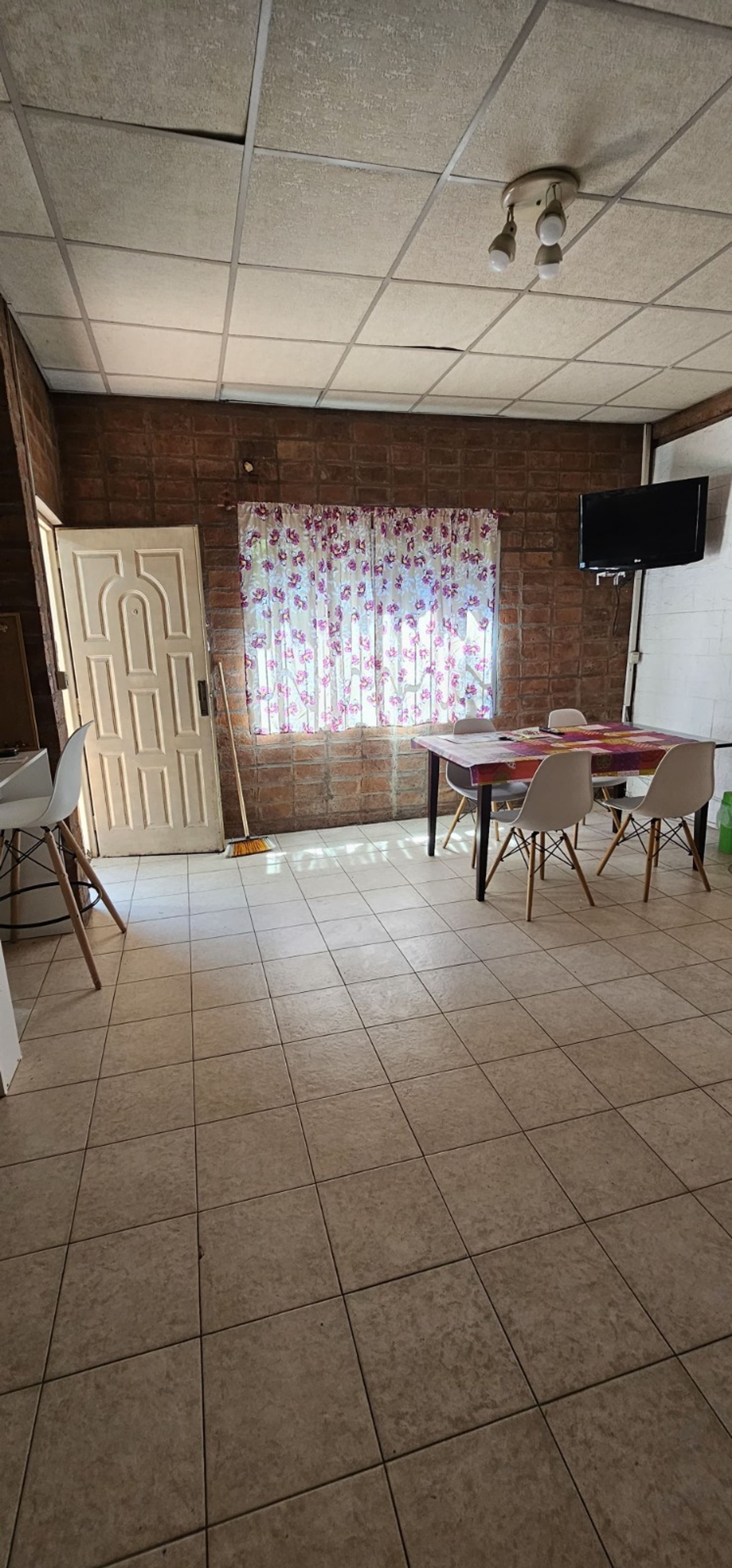 Venta 4 Casas Benavidez Multifamiliar Doble Lote