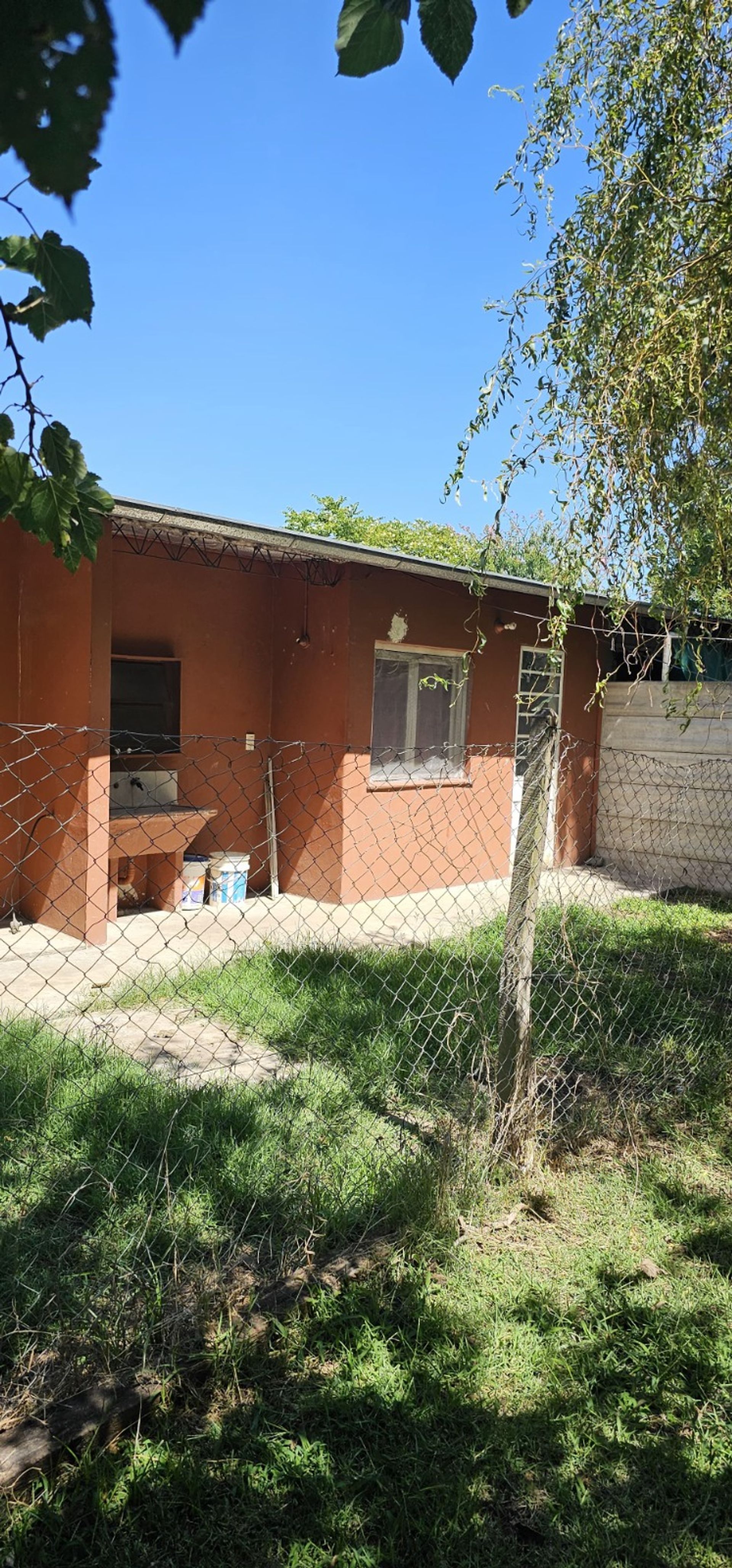 Venta 4 Casas Benavidez Multifamiliar Doble Lote