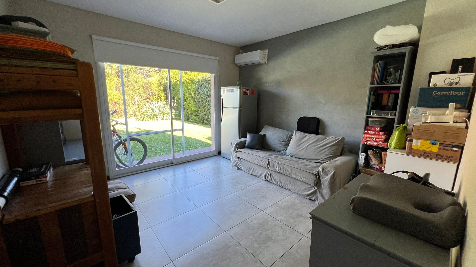 Casa en La Damasia, 3 dorm, 2 playroom, pileta