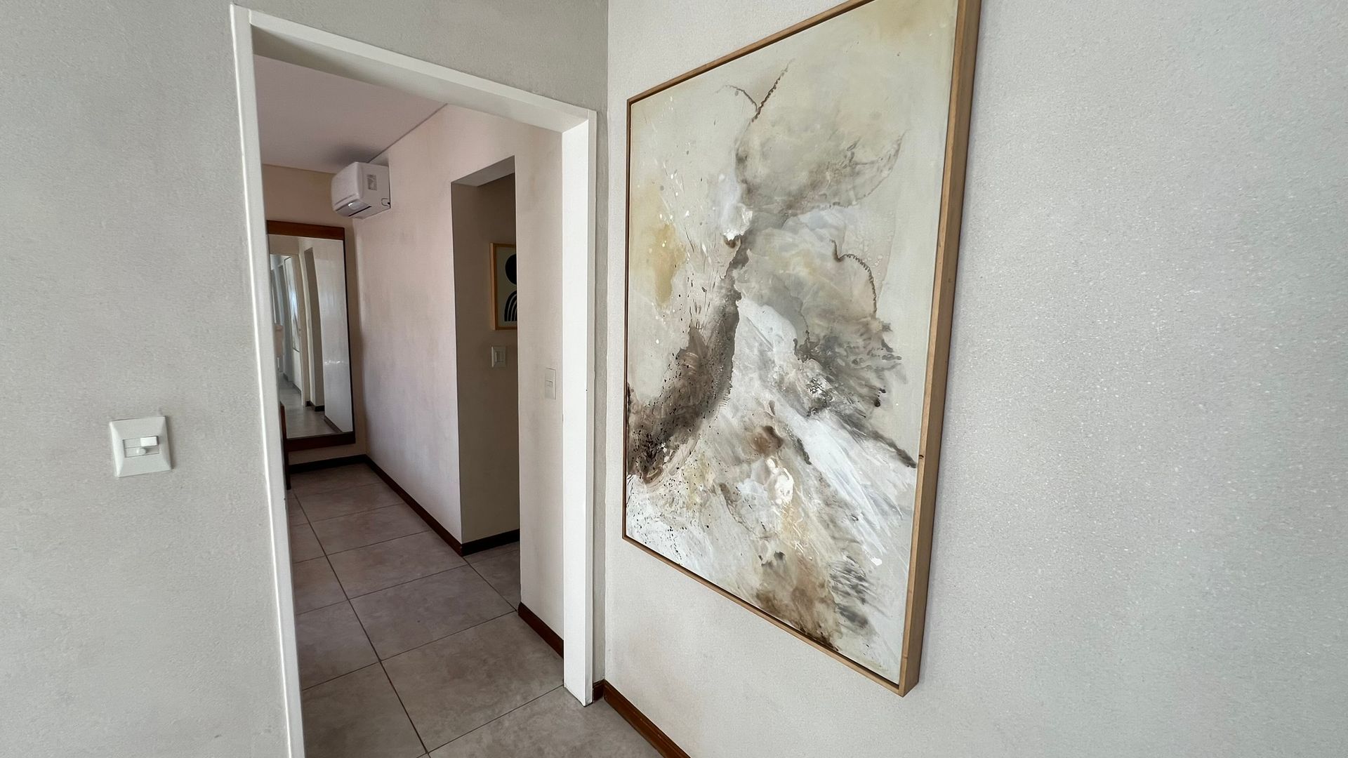 Casa en La Damasia, 3 dorm, 2 playroom, pileta