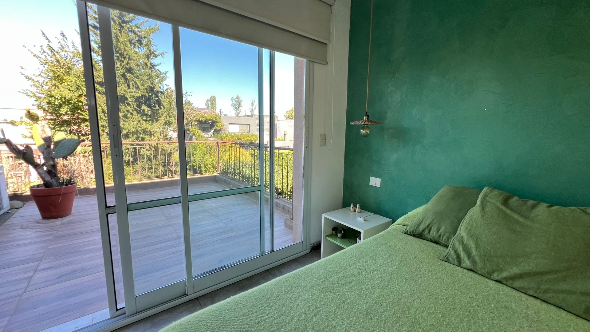 Casa en La Damasia, 3 dorm, 2 playroom, pileta