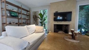 Casa en La Damasia, 3 dorm, 2 playroom, pileta