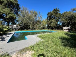 Sale Of House And Pool In Benavidez To Renovate