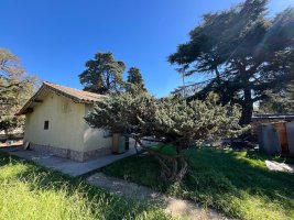 Sale Of House And Pool In Benavidez To Renovate