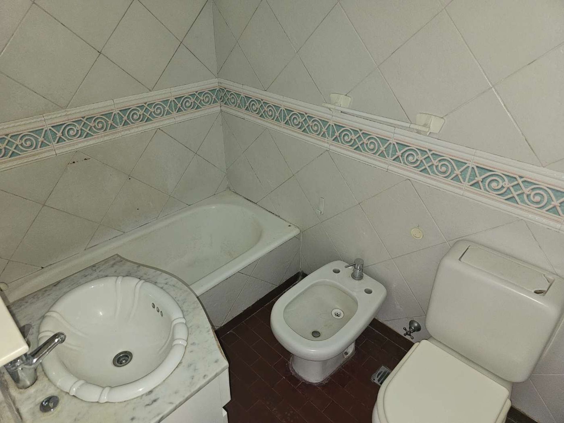 Venta Departamento 3 Ambientes Con Balcón Florida