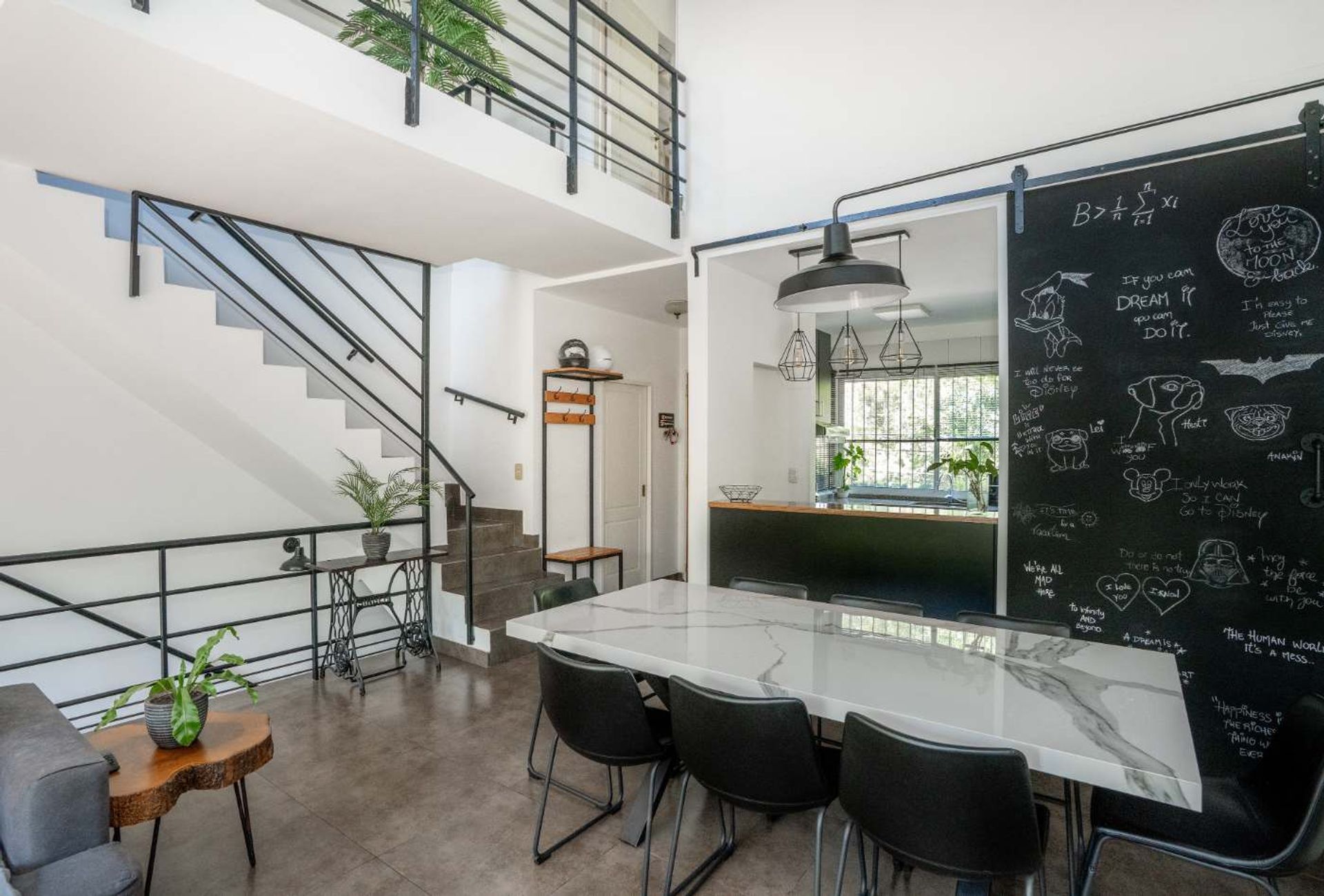 Triplex de 6 ambientes en venta en Tigre
