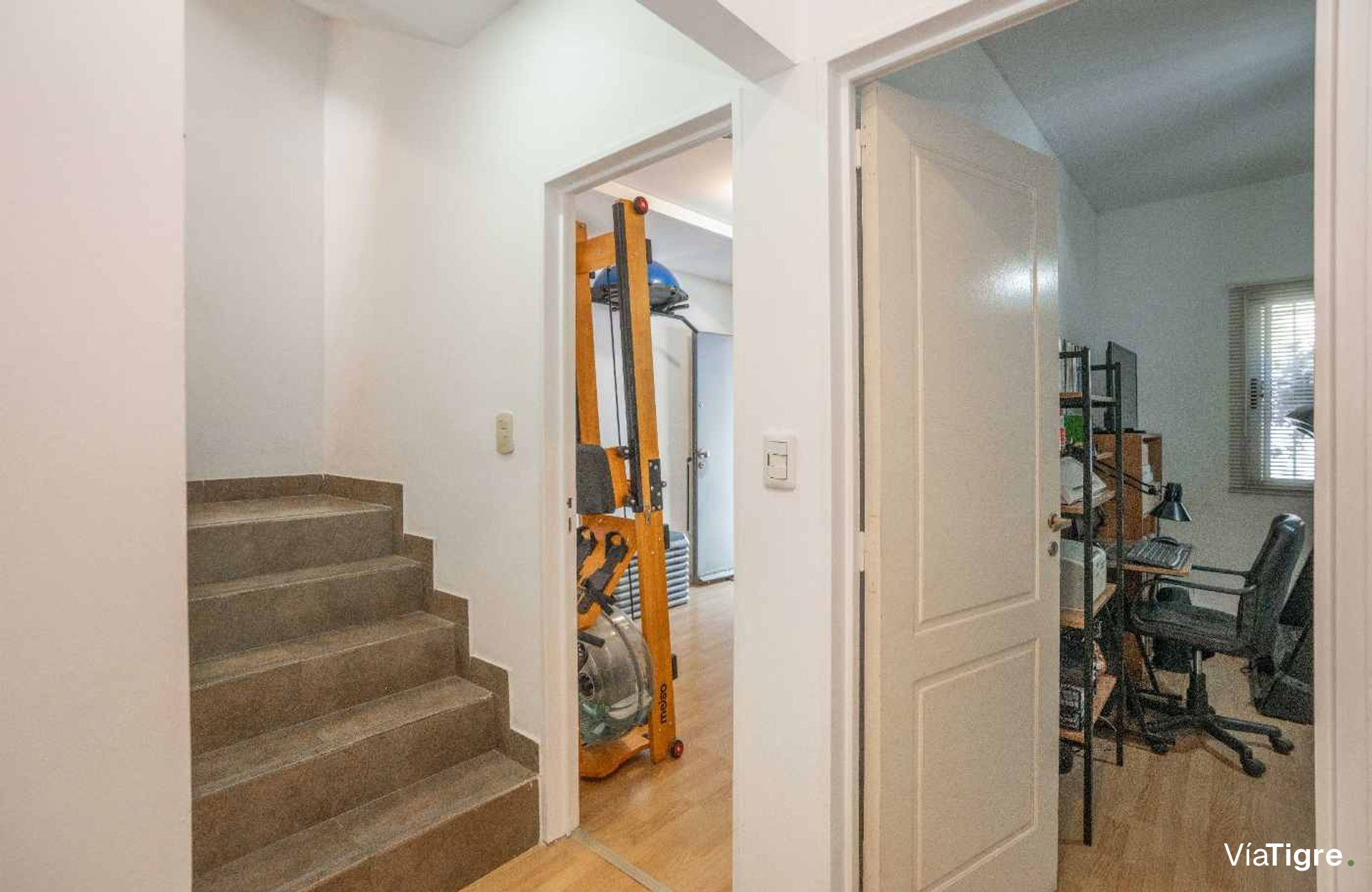 Triplex de 6 ambientes en venta en Tigre