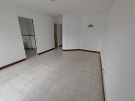 Venta depto. 3 amb. en beccar con cochera y balcon