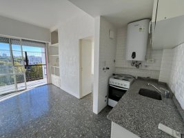 For Rent Apartment 2-Room In Olivos With Balcony