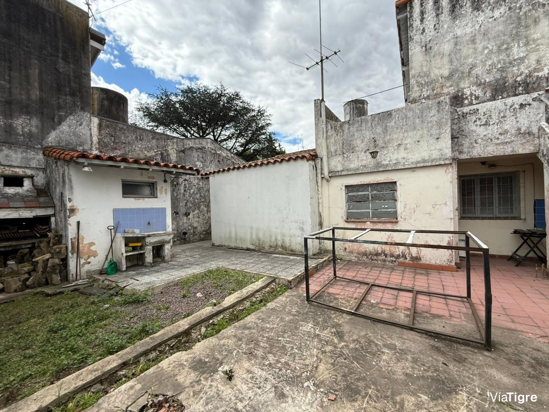 Venta De Casa 4 Ambientes En Lote Propio - Olivos