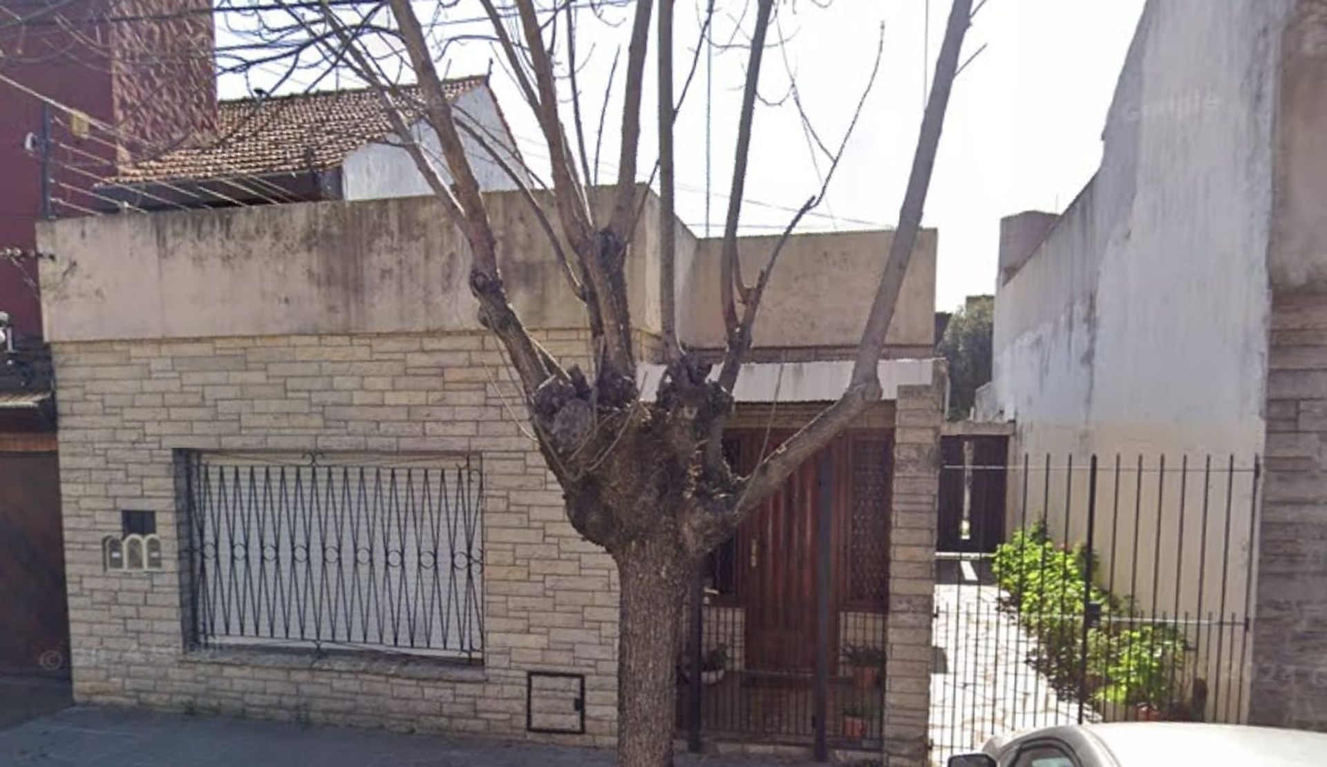 Venta Lote Con 3 Casas A Refaccionar Martinez