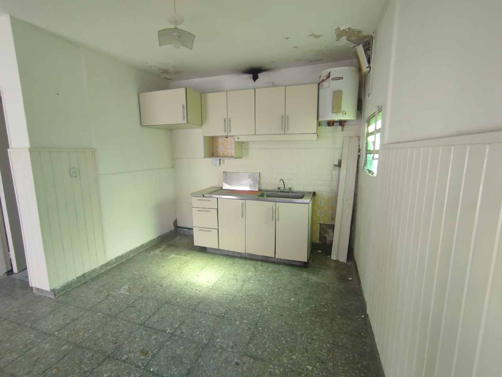 Venta Lote Con 3 Casas A Refaccionar Martinez
