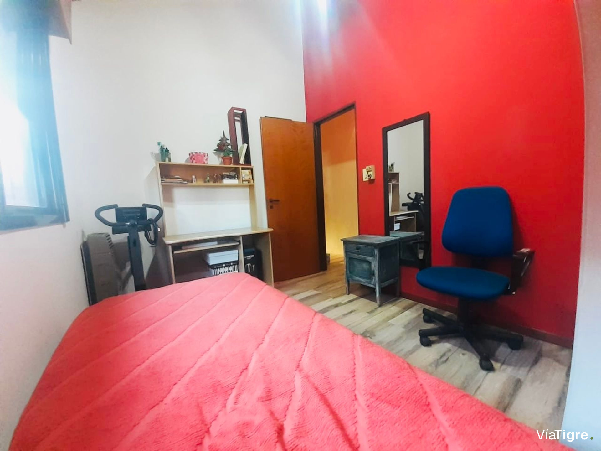 Duplex Con Jardin, Pileta Y Cochera Cubierta