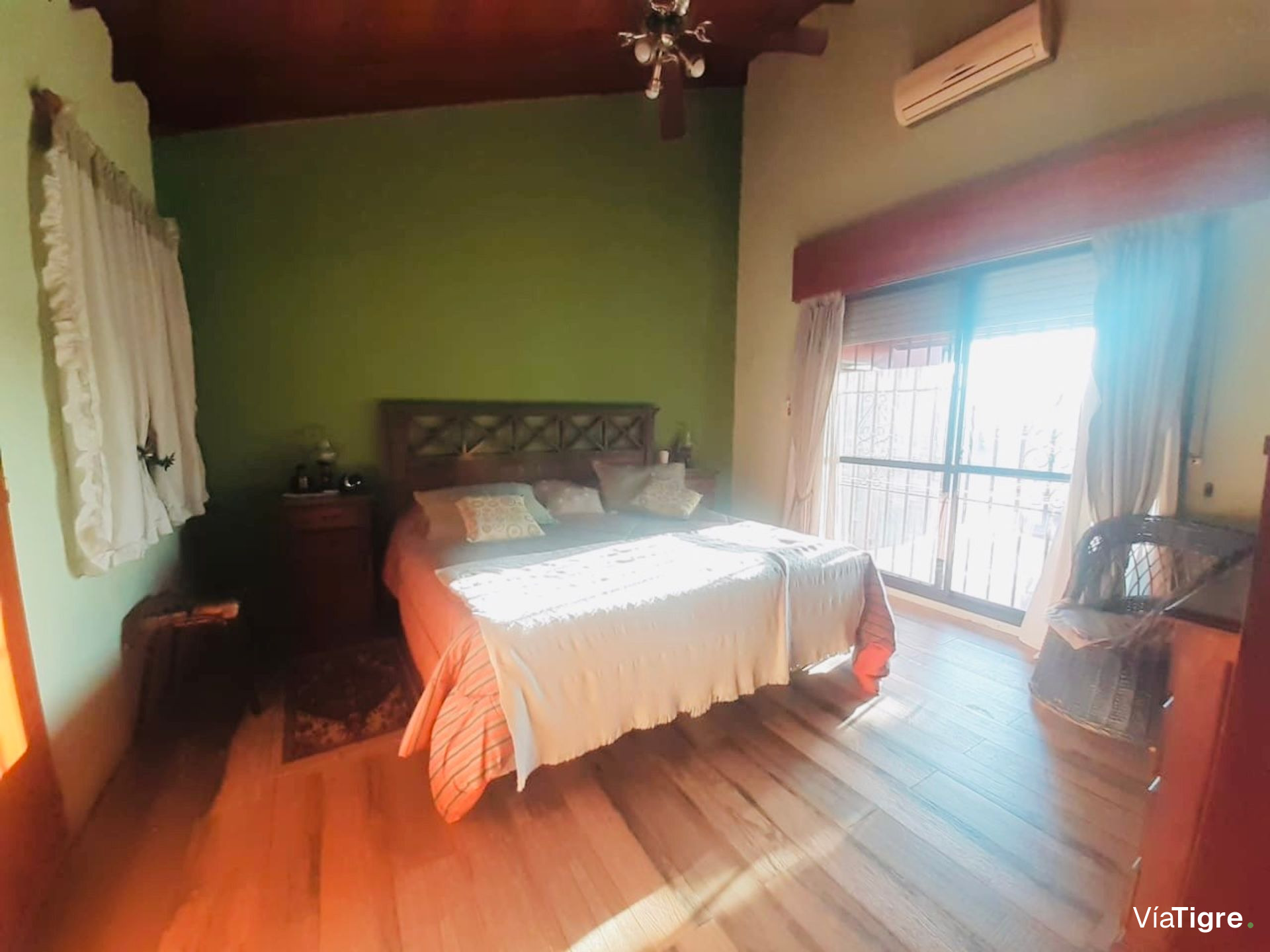 Duplex Con Jardin, Pileta Y Cochera Cubierta