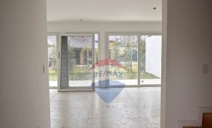 Venta De Casa 4 Amb En Las Lomas De San Isidro