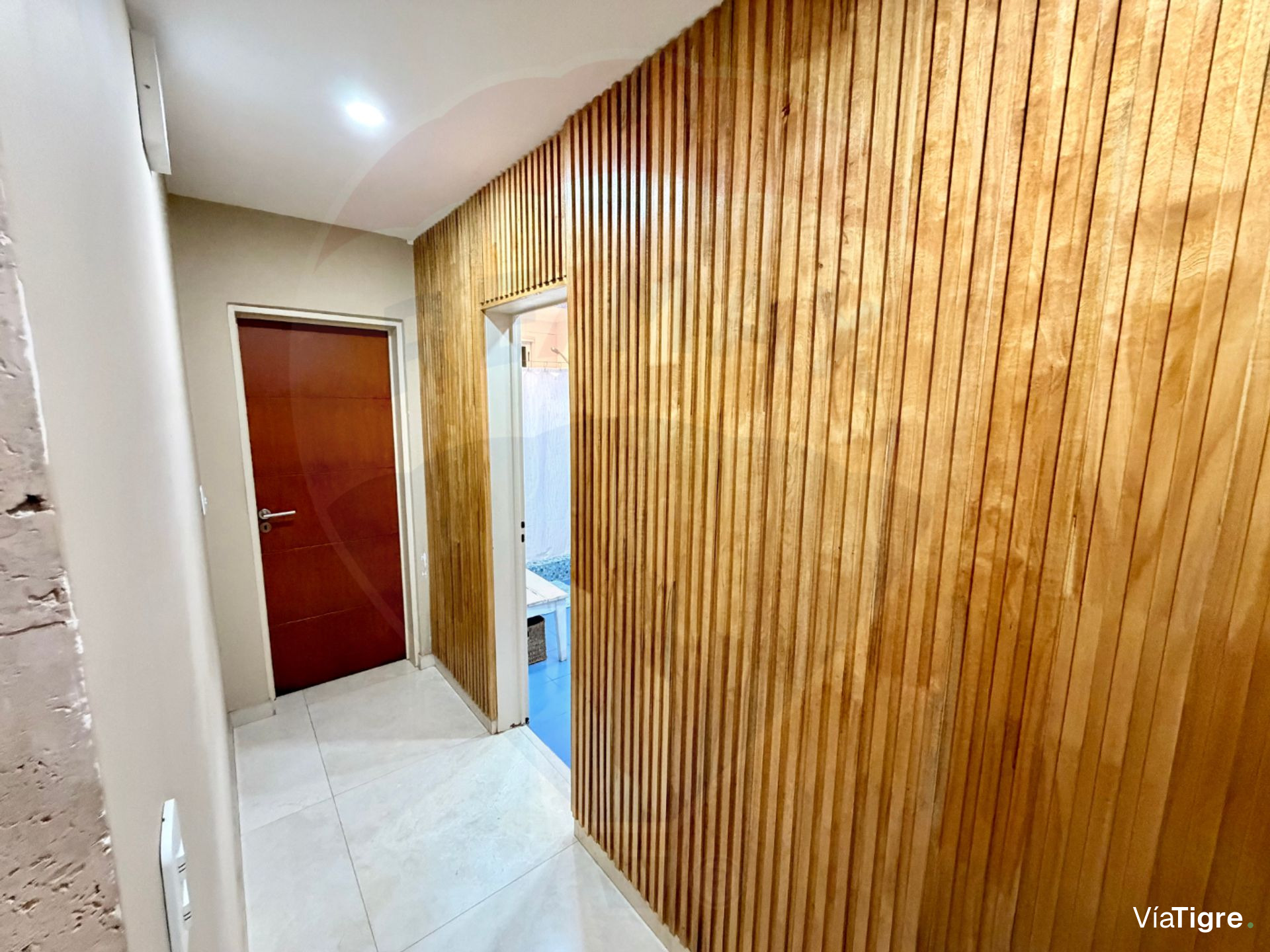 VENTA casa 4 dormit, quincho pileta villa adelina