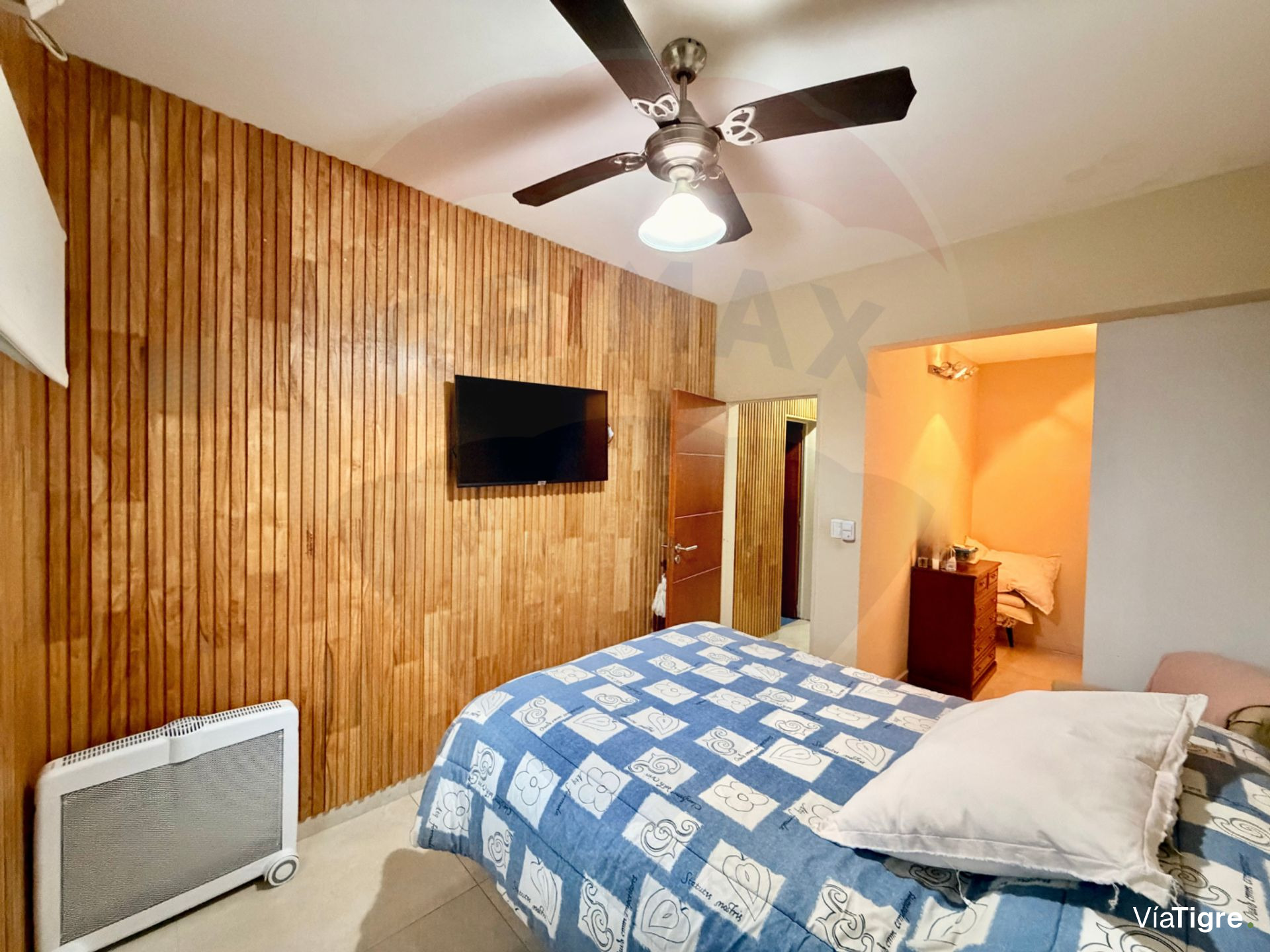 VENTA casa 4 dormit, quincho pileta villa adelina