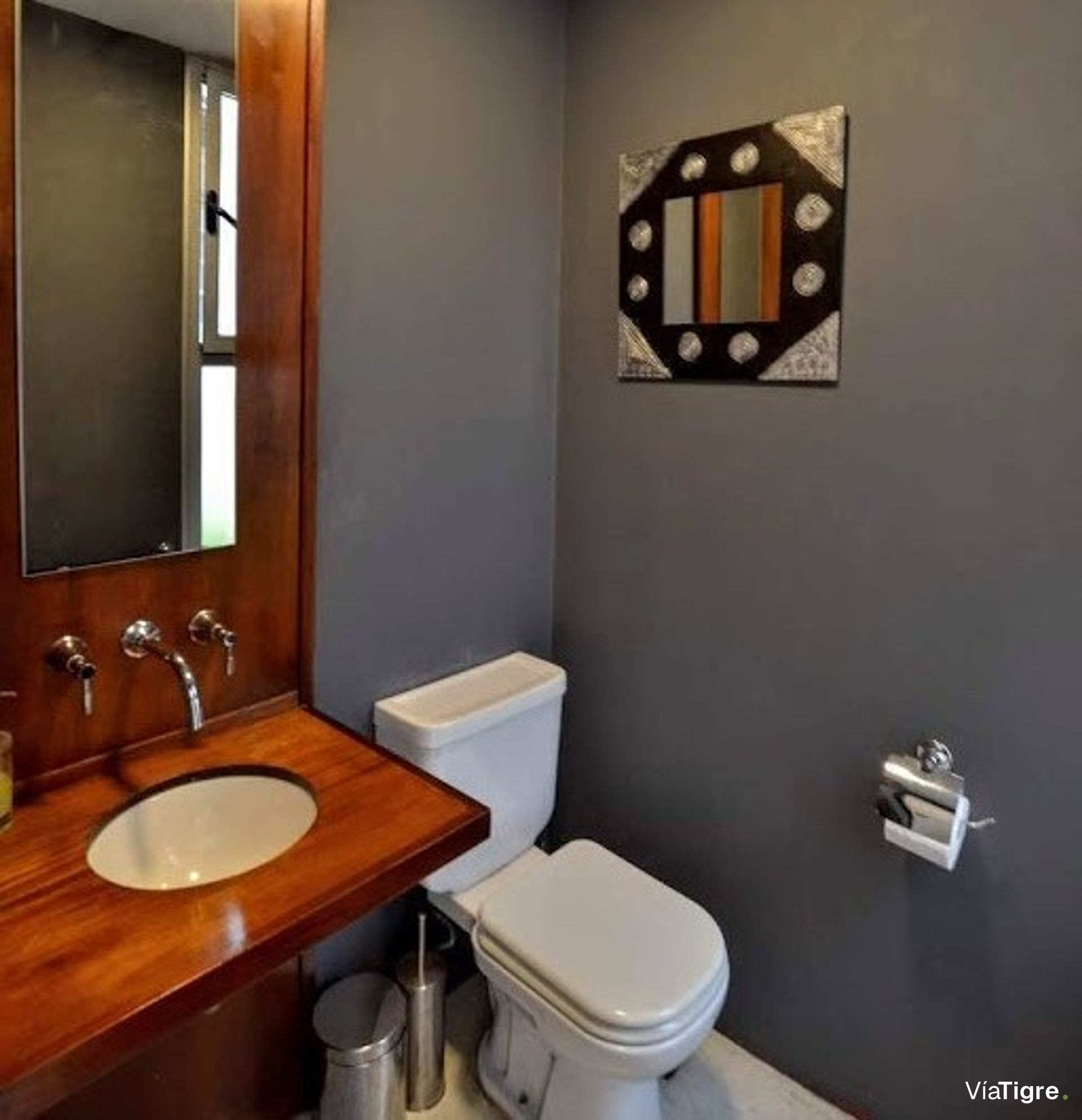 Venta casa 7 ambiente Santa Maria de Tigre al lago