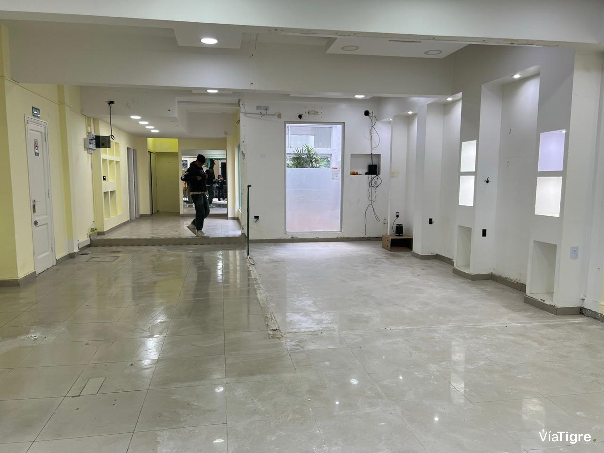 Venta local comercial en San Isidro