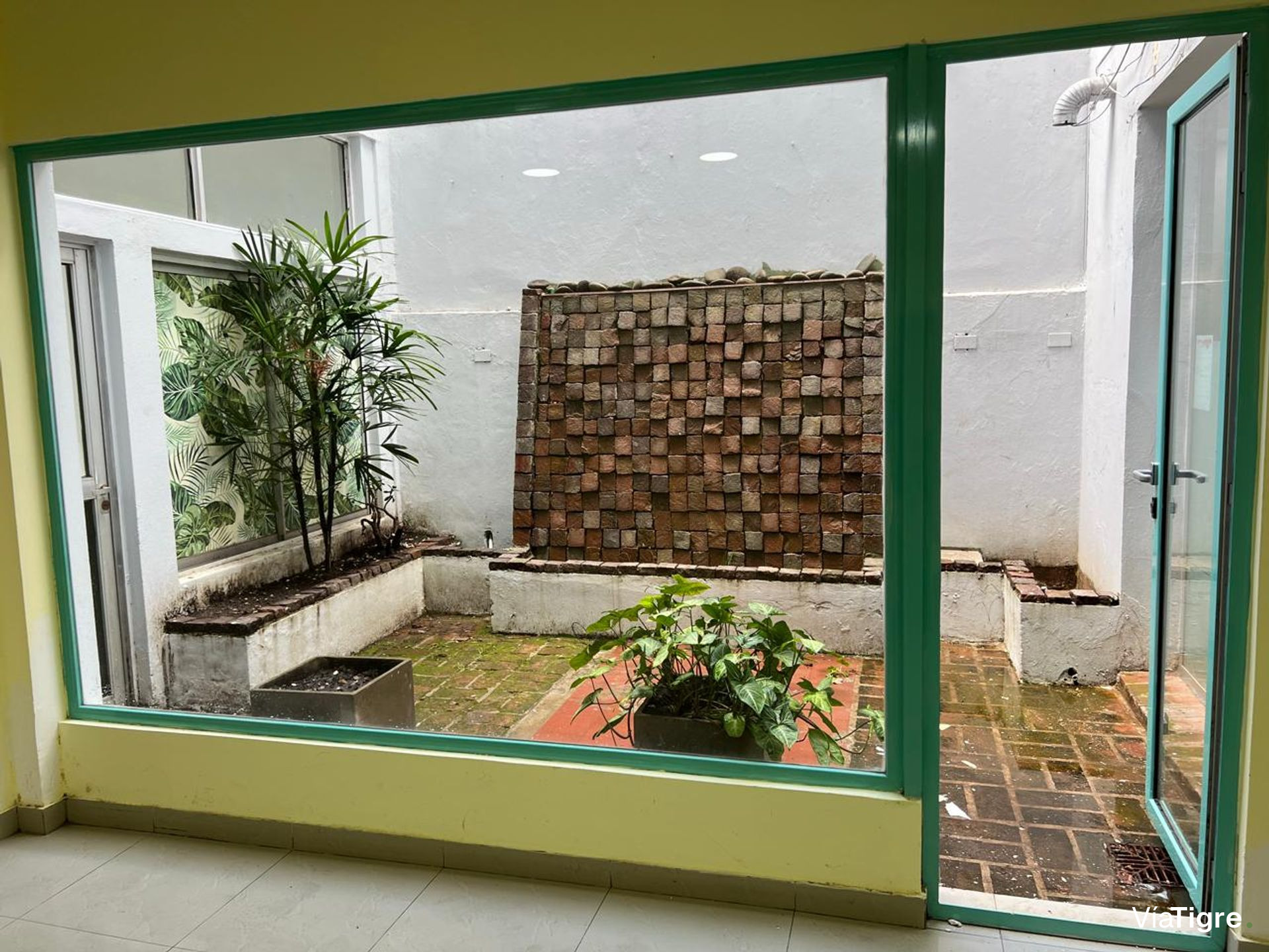 Venta local comercial en San Isidro